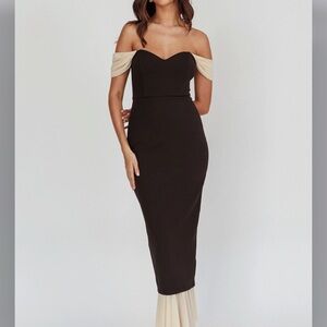 Chic Strapless Black and Cream Dress